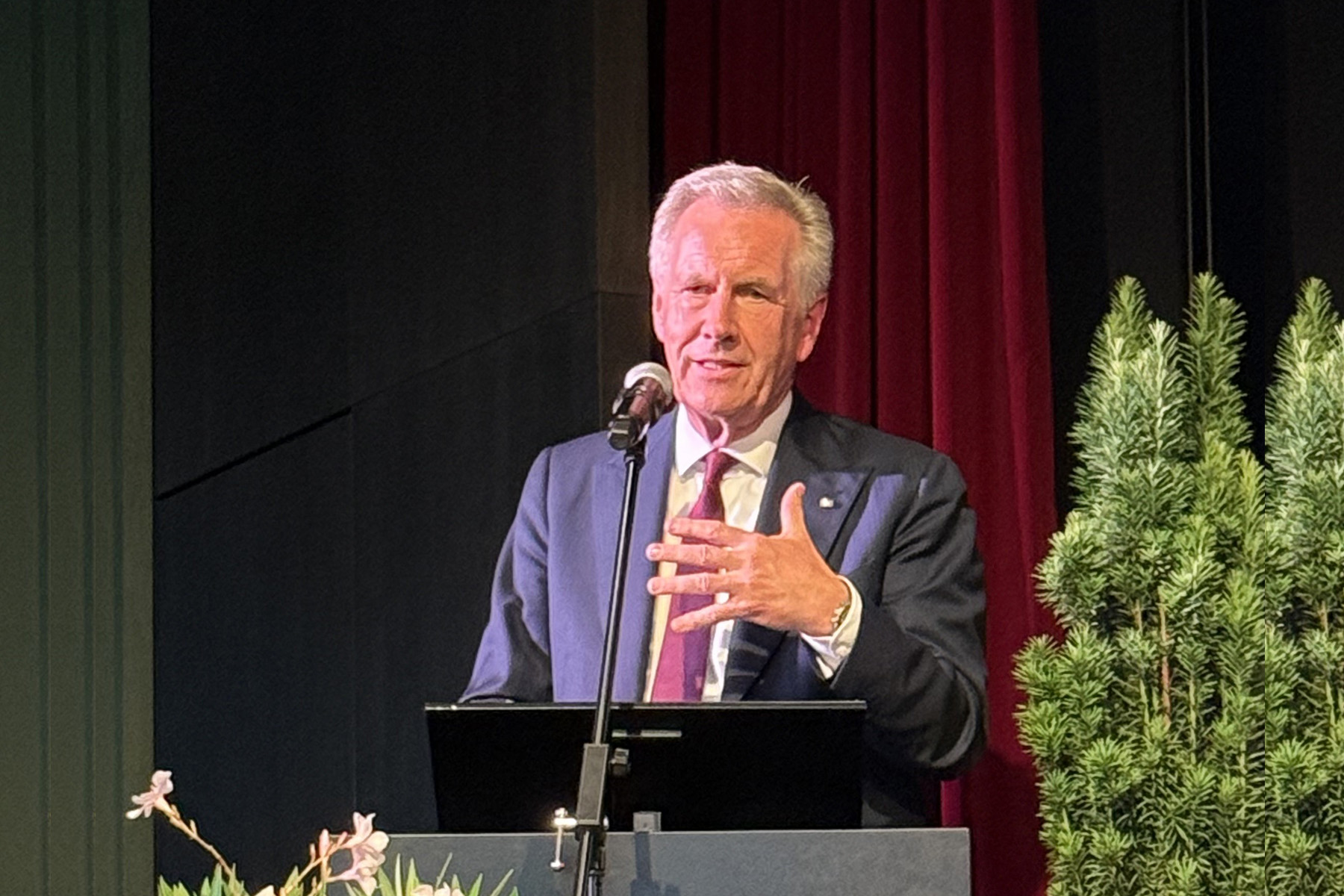 Bundespräsident a. D. Wulff am Rednerpult