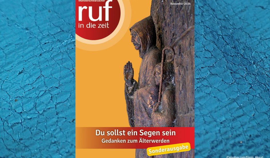 Titelseite des RUF vor blauem Hintergrund