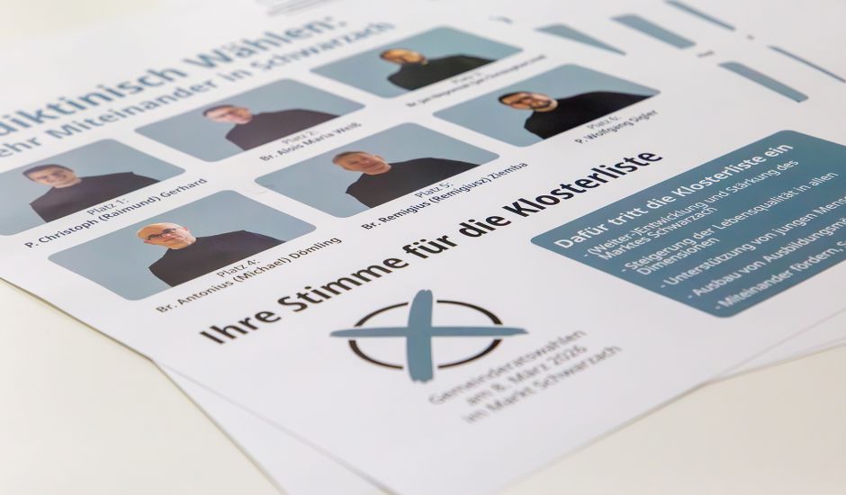Blick auf ein Wahlplakat der Klosterliste